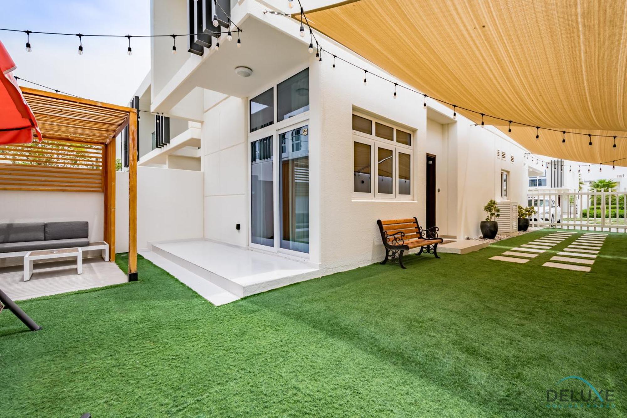 Charming 3br Townhouse With Study In Damac Hills 2 Centaury, Dubailand By Deluxe Homes Apartment Dubai