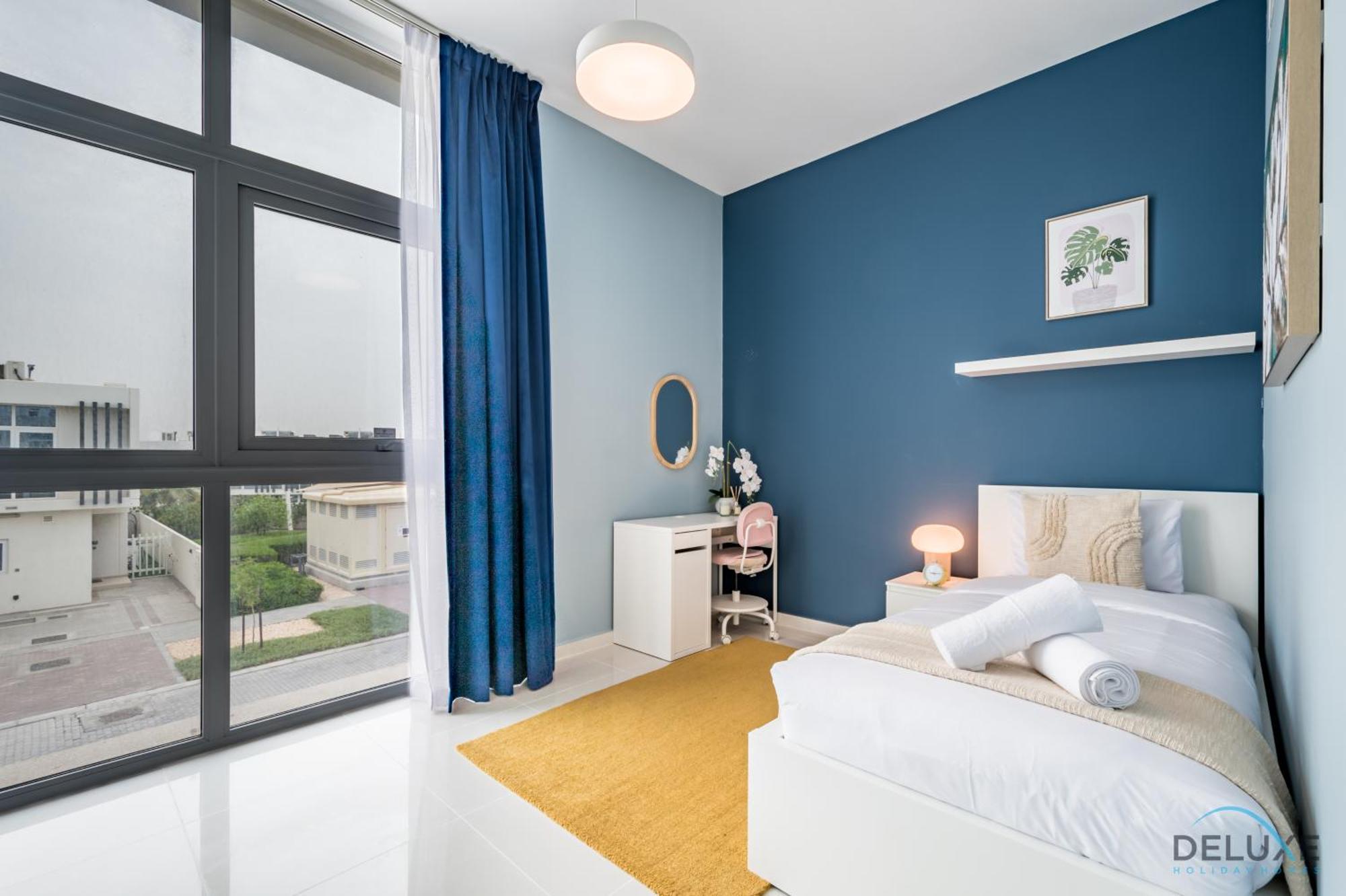 Charming 3br Townhouse With Study In Damac Hills 2 Centaury, Dubailand By Deluxe Homes Apartment
